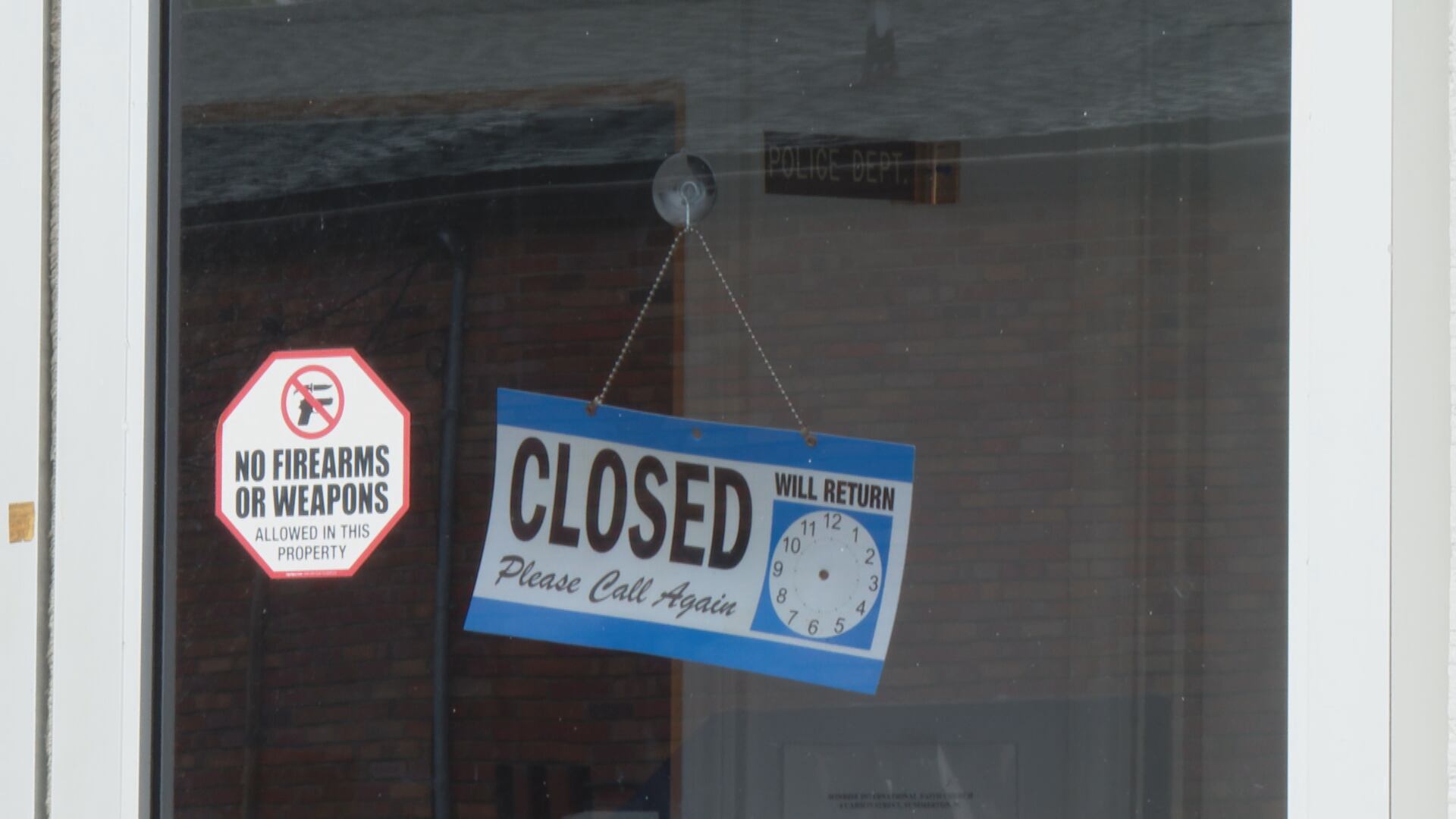 Summerton residents raise safety concerns after police department dissolved