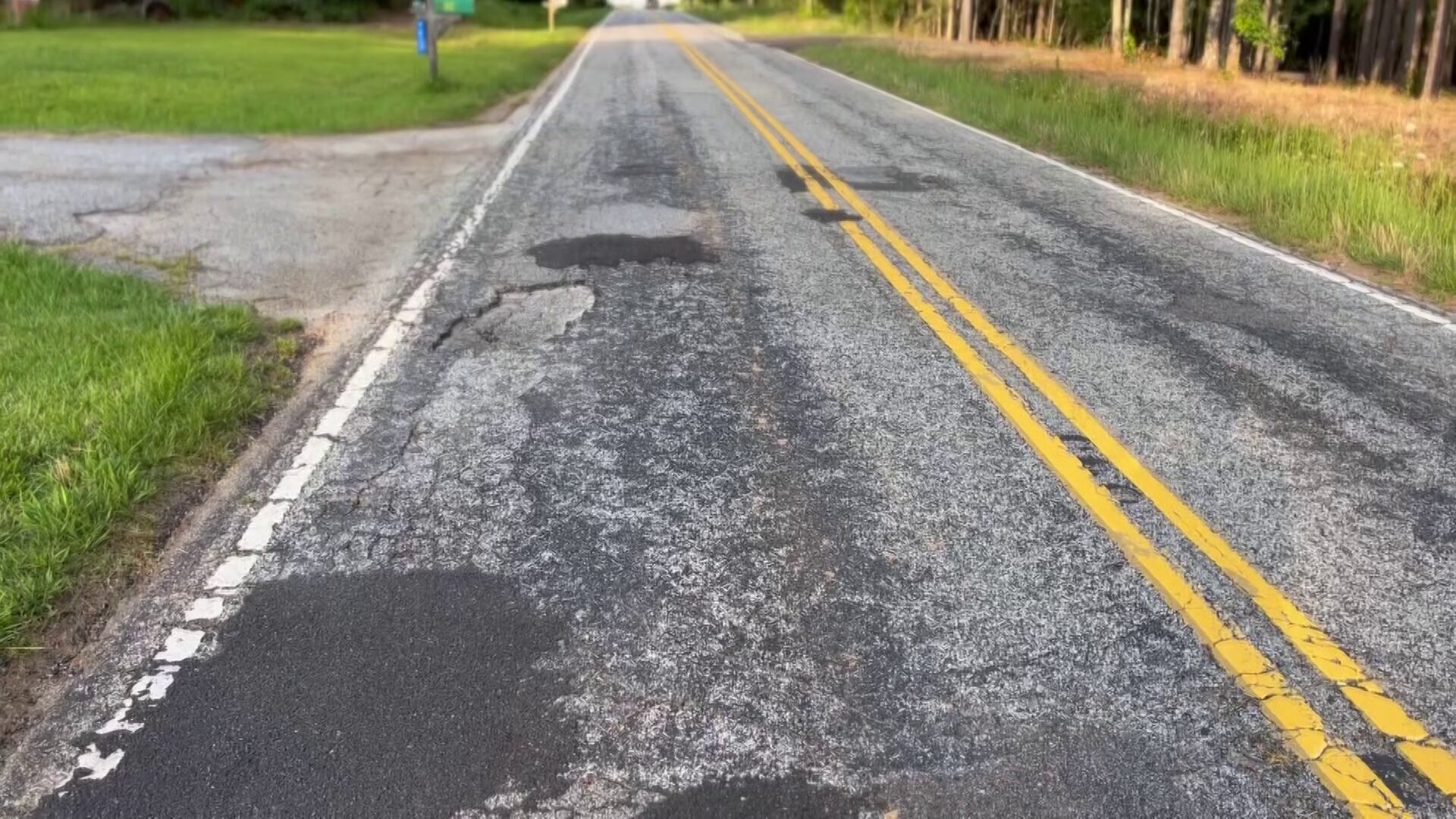 Newberry County road riddled with potholes. Here’s when the state plans to repave it.