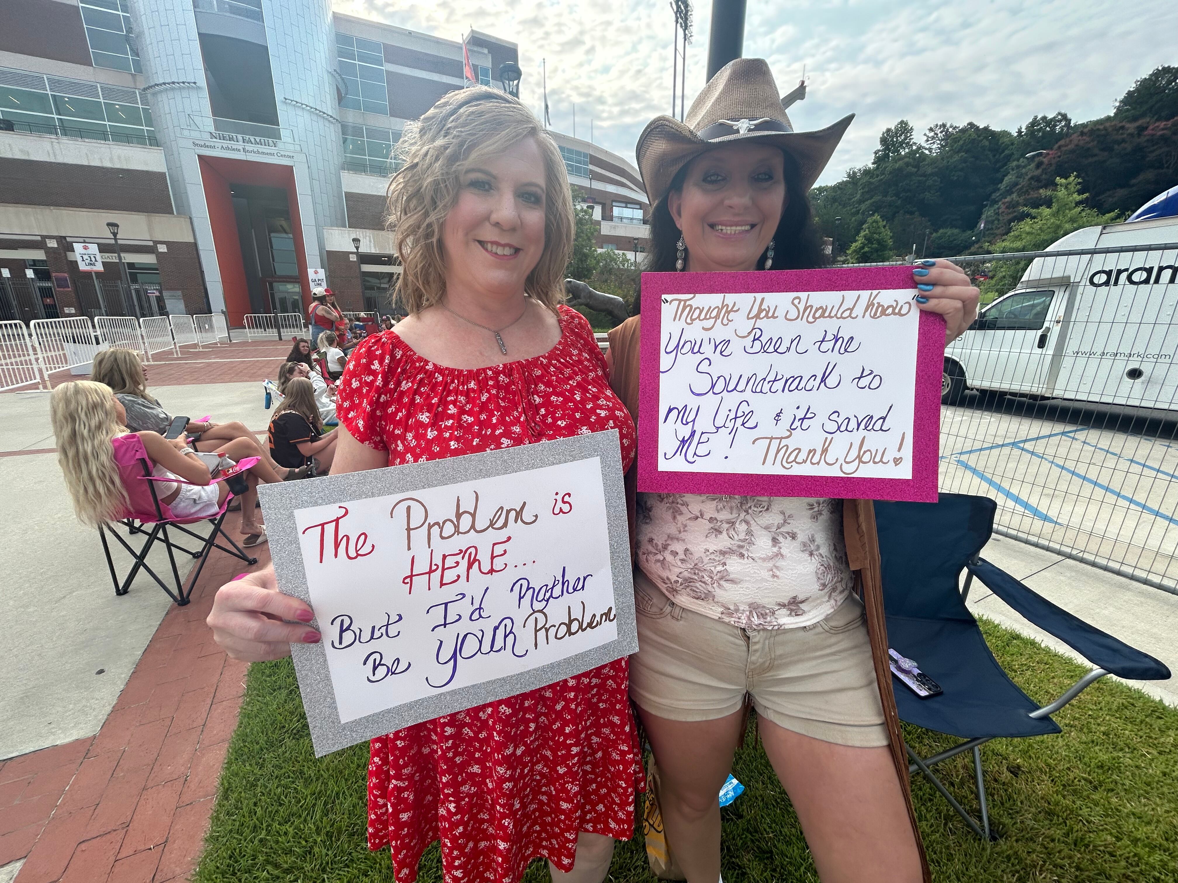 Fans line up early for Morgan Wallen’s ‘Still the Problem’ Tour