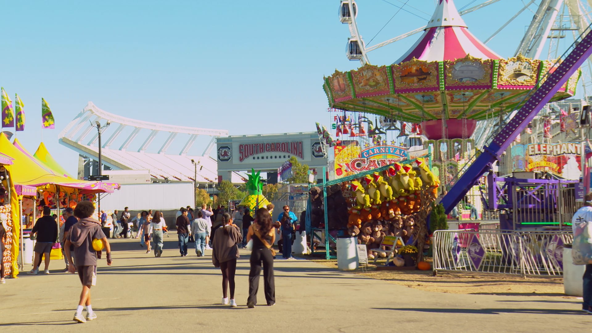South Carolina State Fair heads into final weekend as Gamecocks host Tennessee across the street
