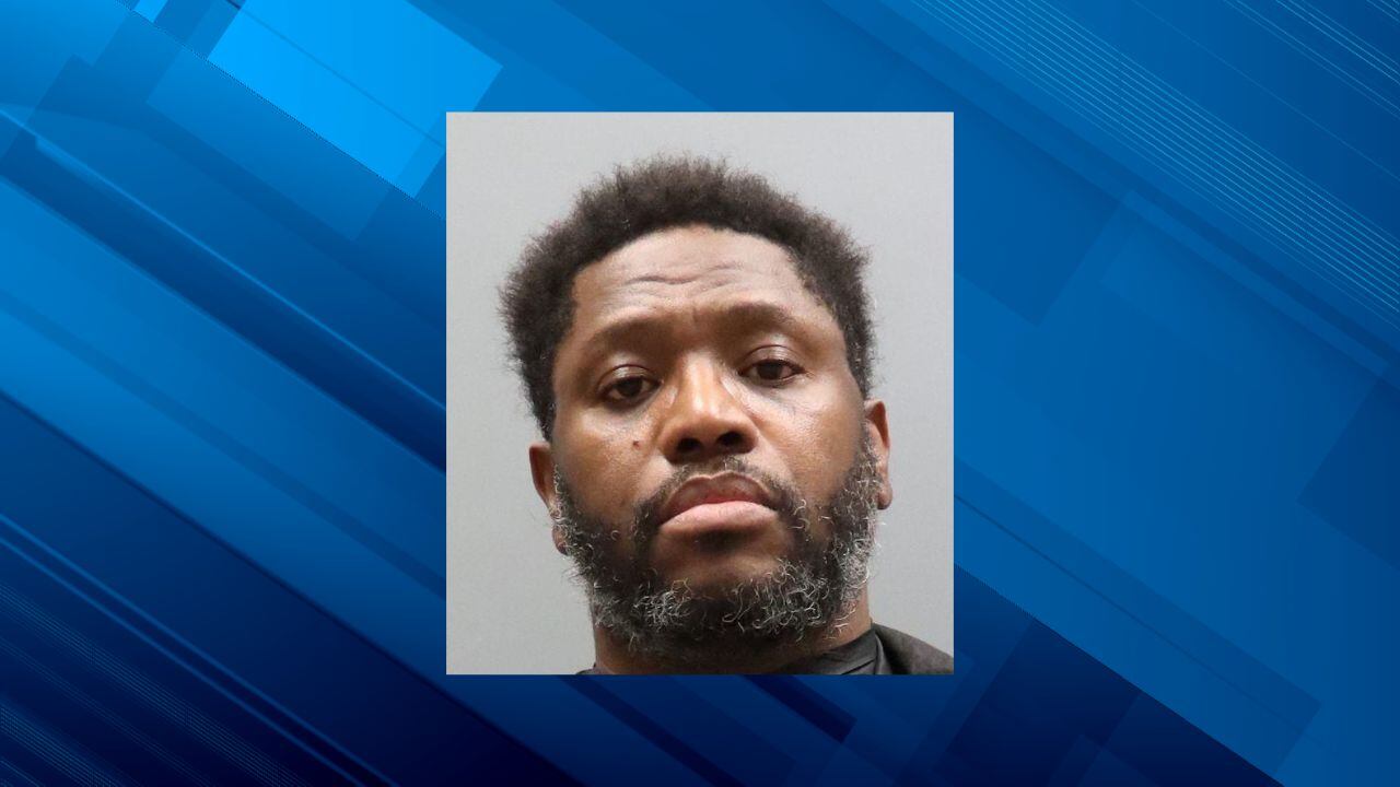 RCSD: Man following woman while pretending to be law enfocrement arrested