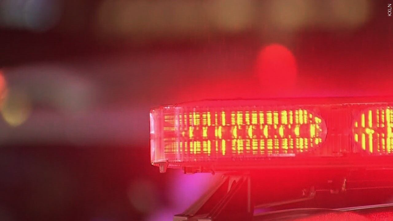 Officers investigate after pedestrian hit in Columbia