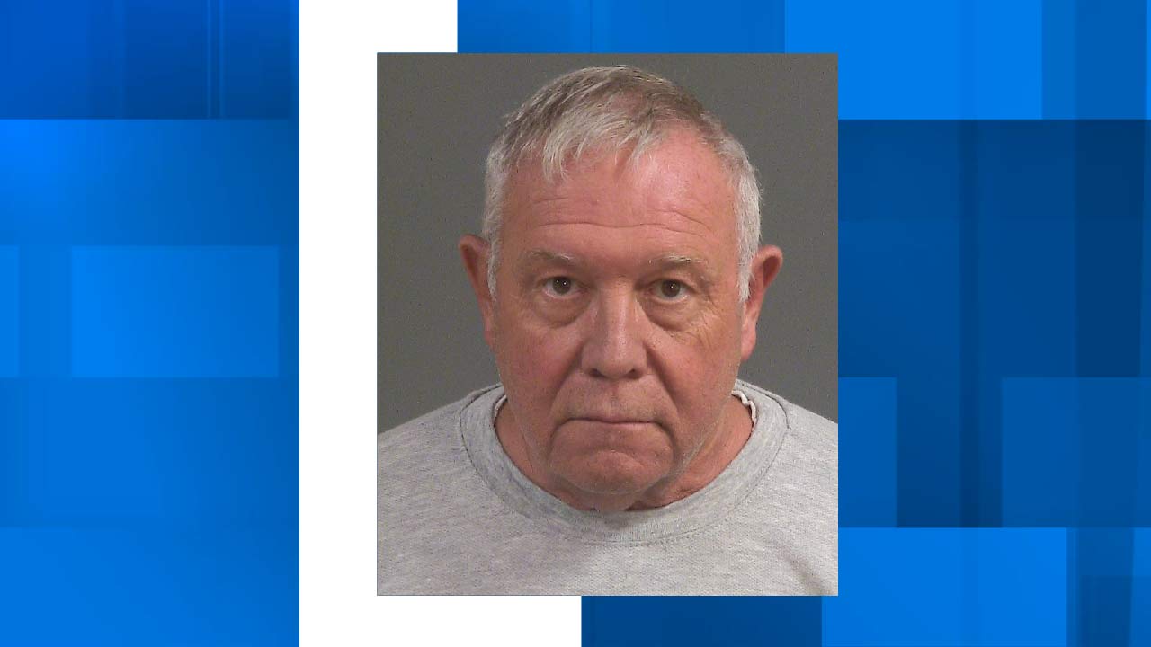 Former Charleston judge accused of child sex crimes reaches plea agreement