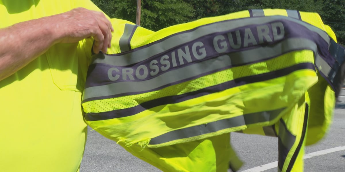 Camden parents, former employee fight for school crossing guard program