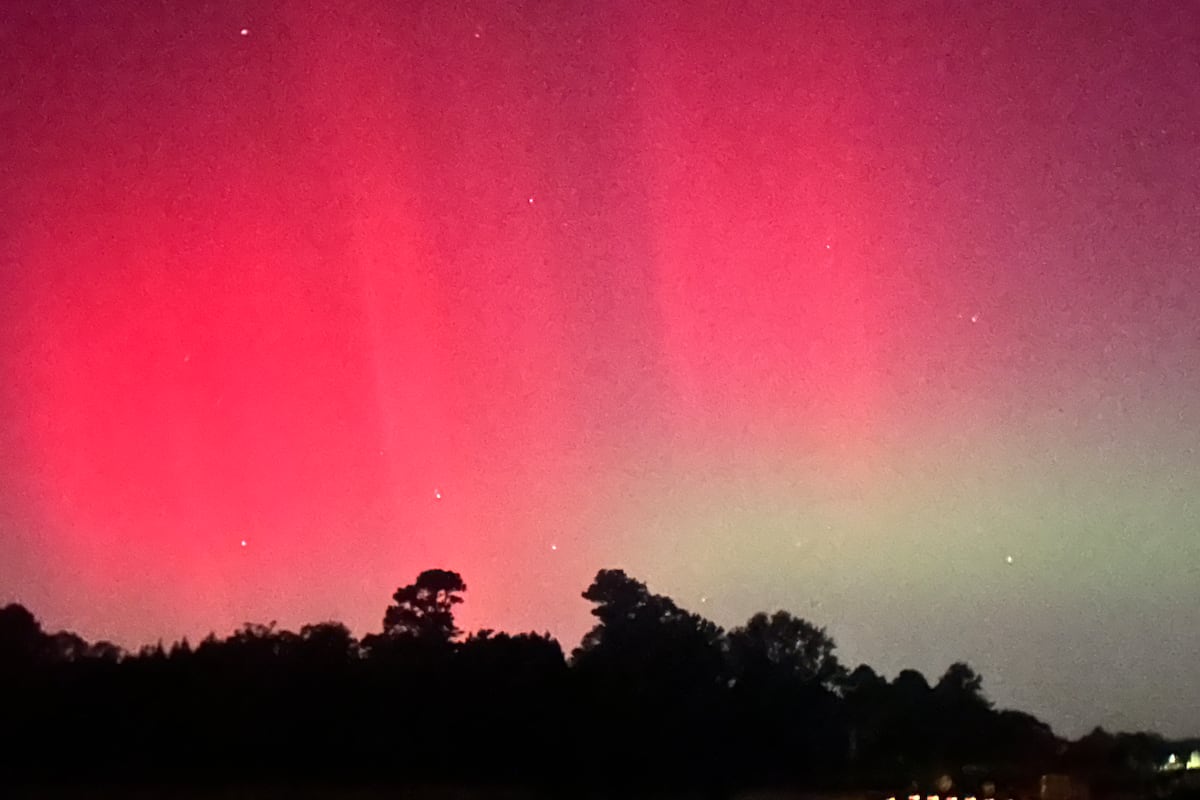 PHOTOS Northern Lights Visible Across South Carolina Skies photos-northern-lights-visible-across-south-carolina-skies