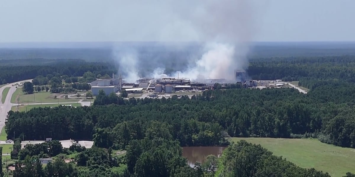 Winnsboro factory fire puts jobs on hold, closes roads