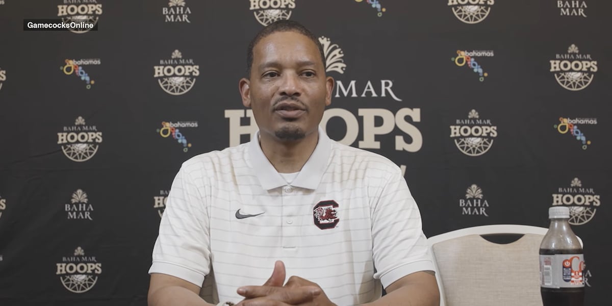 Το μπάσκετ ανδρών Gamecocks χρησιμοποιεί άνοδο στο δεύτερο ημίχρονο για τη νίκη με 94-81 επί της Victoria Vikes