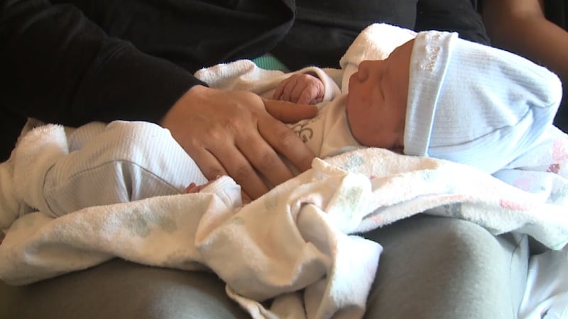 Alabama Teachers could soon see paid parental leave
