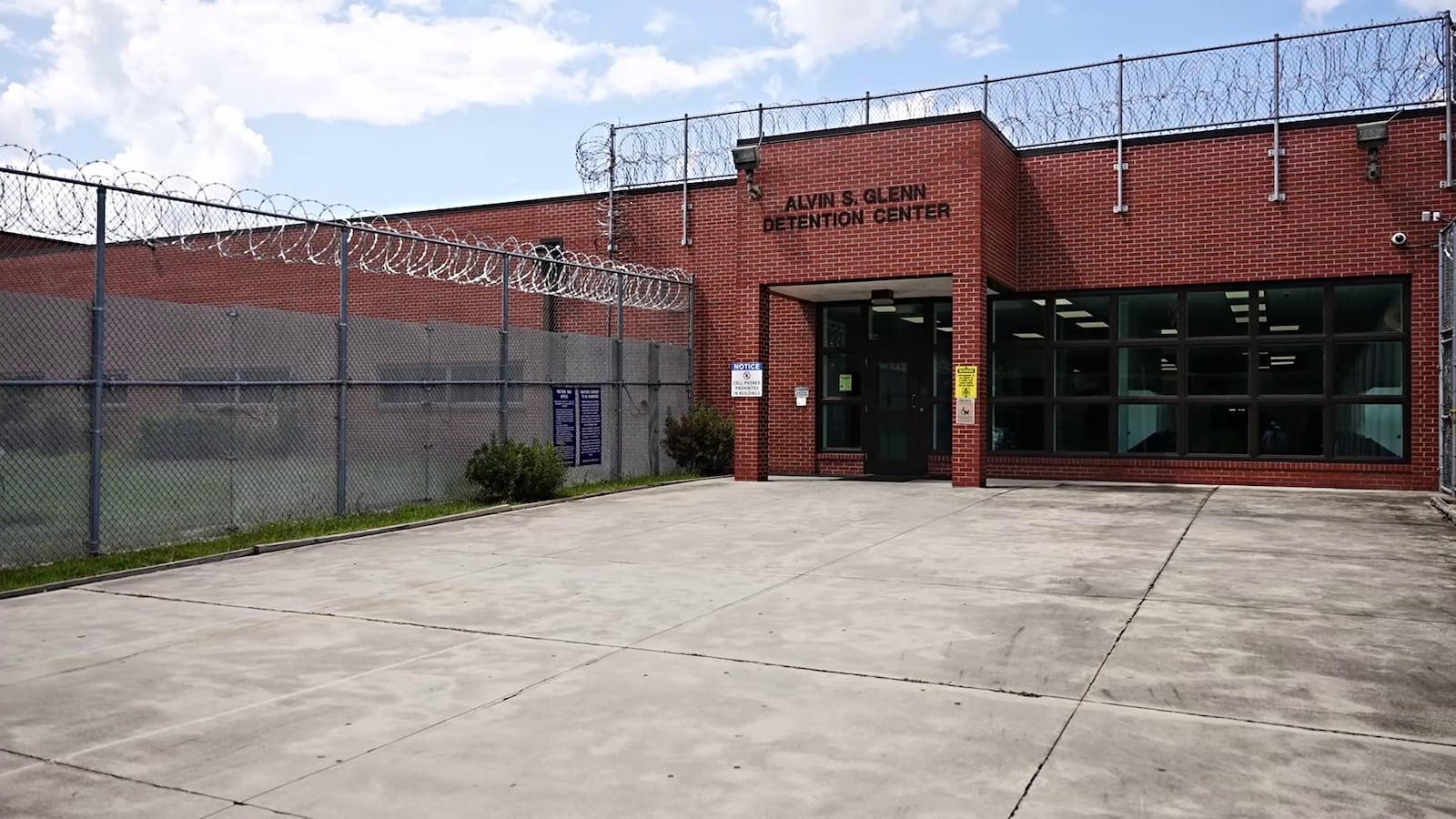 Inmate charged in stabbing at Alvin S. Glenn Detention Center