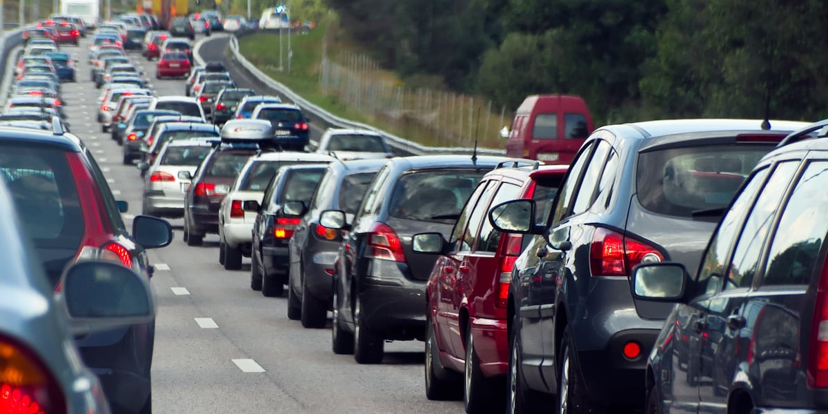 SC lawmakers to take a closer look at modernizing, improving state roads SC lawmakers to take a closer look at modernizing, improving state roads